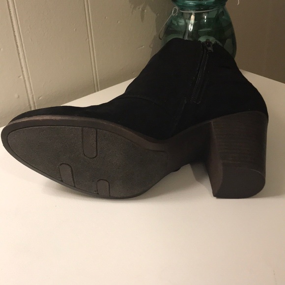 ‼️S0LD‼️Fergalicious Cupid Ankle Boot - Picture 5 of 8